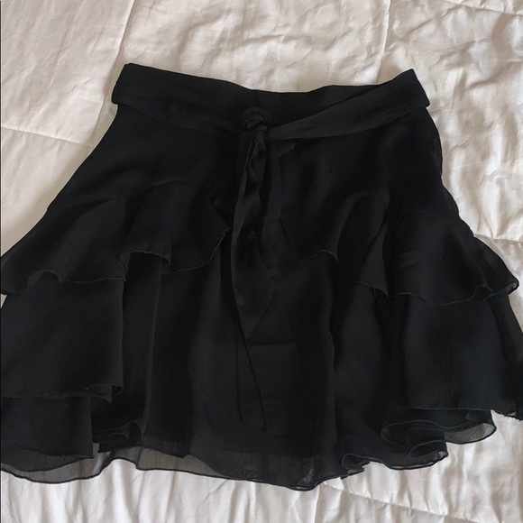 Forever 21 Dresses & Skirts - Forever 21 black ruffle skirt